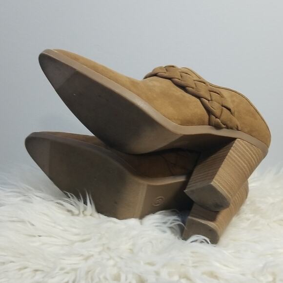 Universal Thread Brown Suede Braided Mule Heels - Picture 7 of 8